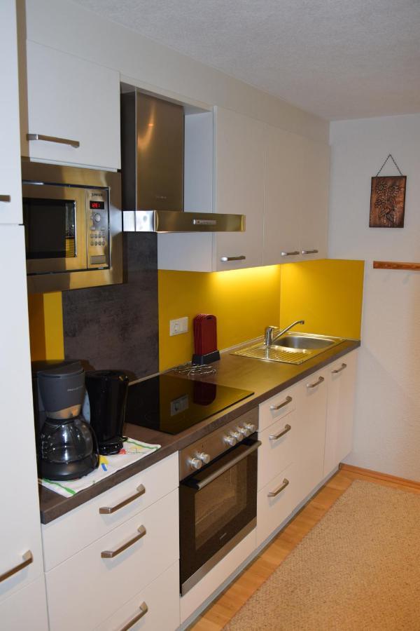 Ferienwohnung Gapp Elbigenalp Bagian luar foto