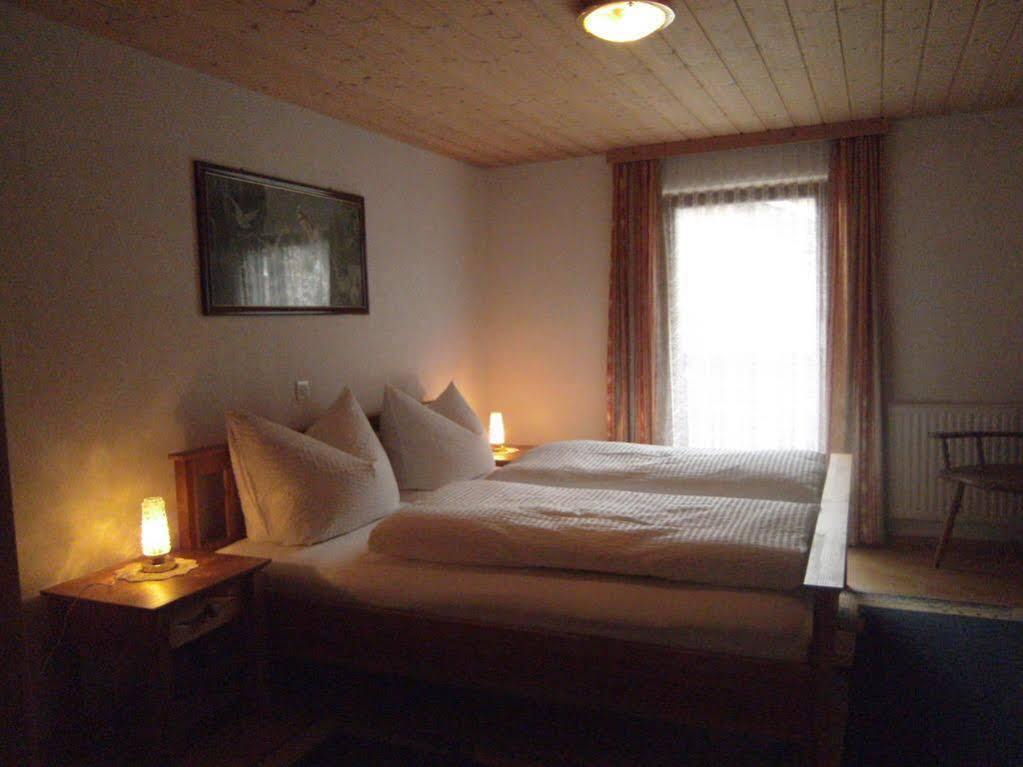 Ferienwohnung Gapp Elbigenalp Bagian luar foto